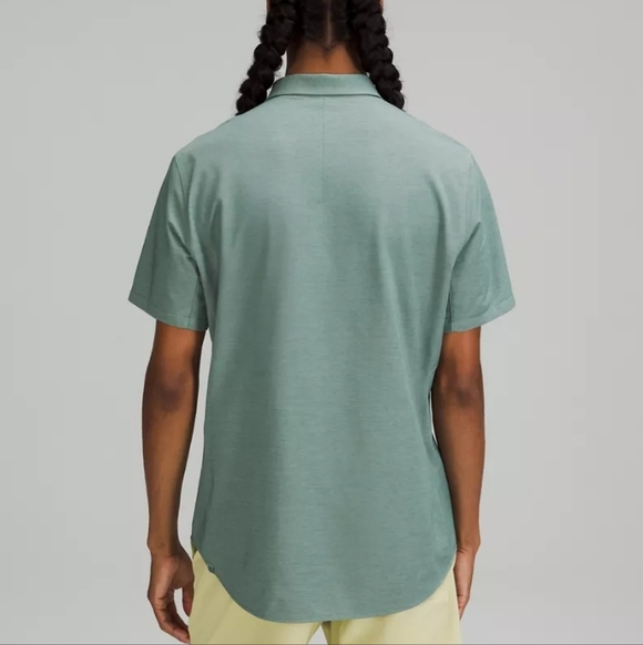 Lululemon Commission Short Sleeve Shirt Oxford - Picture 2 of 9